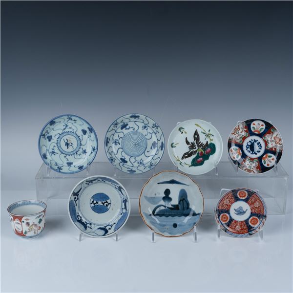 8pc Asian Scroll Patterned Plates with Teacup