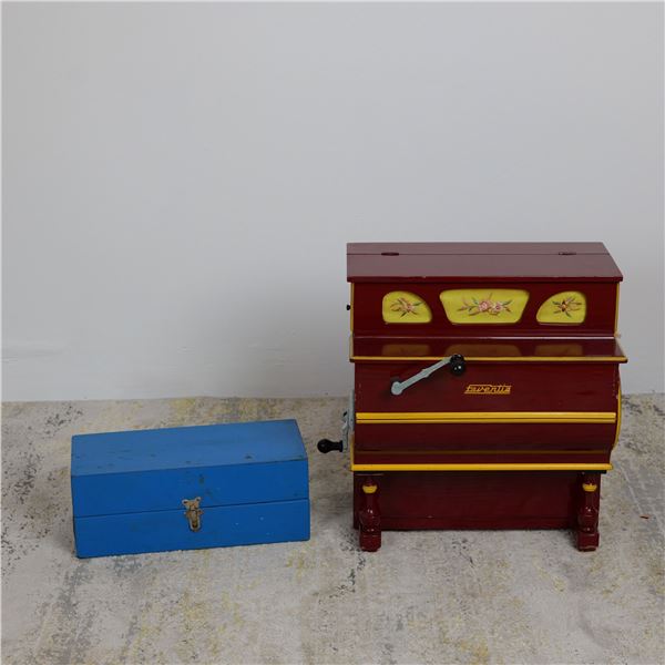 2pc Faventia Miniature Barrel Piano and Drum