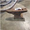 Image 1 : SMALL ANVIL