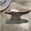 Image 2 : SMALL ANVIL