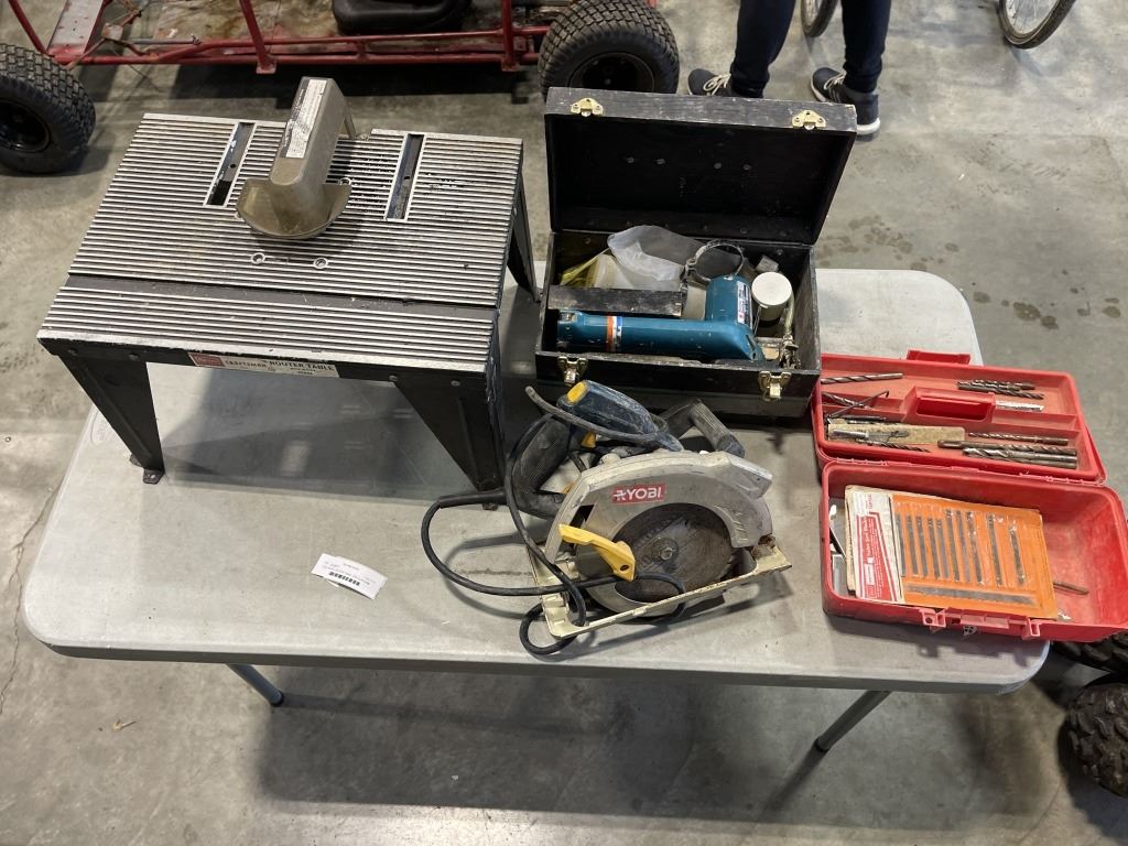 TOOL BOXES, ROUTER TABLE, CIRCULAR SAW