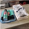Image 1 : 4  AEROSOL CANS OF ENGINE CLEAN AND TRAY OF NEW SAFETY GOGGLES