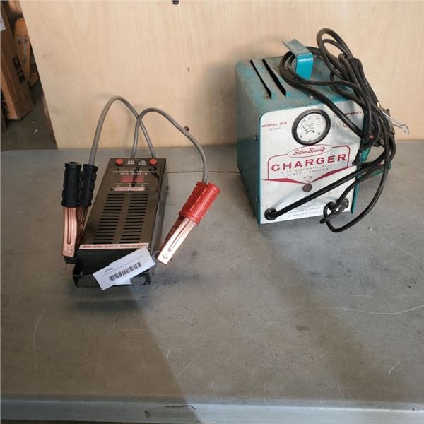 BATTERY CHARGER AND BATTERY TESTER