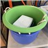 Image 2 : ROASTING PAN, STOCK POT, CANTEENS AND ASSORTED TUBS / TOTES