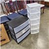 Image 1 : 2 PLASTIC ORGANIZERS
