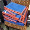 Image 1 : 5 MOVING BLANKETS