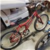 Image 3 : RED AND BLUE KIDS BIKES