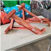 Image 1 : PAIR OF LADDER JACKS