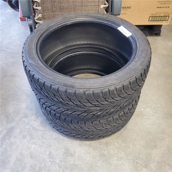 PAIR OF NOKIAN HAKKAPELITTA STUDLESS SNOW TIRES, 215/45/R17