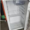 Image 3 : MODERN BAR FRIDGE WORKING