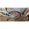 Image 2 : BLUE RALEIGH BIKE