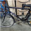 Image 2 : BLACK GIANT BIKE