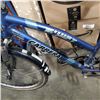 Image 2 : BLUE CARRERA BIKE