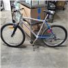 Image 1 : SILVER RALEIGH BIKE