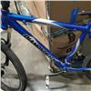 Image 2 : BLUE DIAMONDBACK BIKE