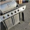 Image 2 : BACKYARD GRILL 5 BURNER PROPANE BBQ WITH SIDE BURNER