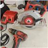 Image 2 : 3PC CORDLESS MILWAUKEE KIT WITH CIRCULAR SAW, IMPACT AND DRILL WITH 2 18V BATTERIES,, CHARGER AND CA