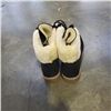Image 2 : NEW WOMENS SIZE 9 DARK BROWN WINTER BOOTS