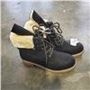 Image 3 : NEW WOMENS SIZE 9 DARK BROWN WINTER BOOTS