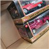 Image 2 : 2 DIECAST MODELS CARS