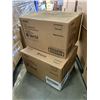 Image 1 : 2 CASES OF 1000 5OZ ROUND CONTAINERS, 20 SLEEVES OF 50 PER CASE