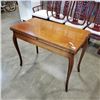 Image 3 : MAHOGANY FOLDING TABLE