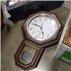 Image 2 : WALL CLOCK WITH FISH PLATTER AND SONY STEREO