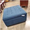 Image 1 : STORAGE OTTOMAN