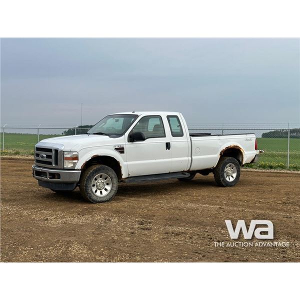 2008 FORD F350 EXTENDED CAB PICKUP