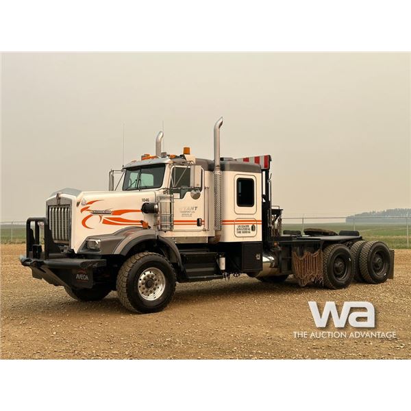 2008 KENWORTH C500B T/A SLEEPER WINCH TRACTOR
