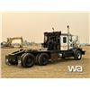 Image 3 : 2008 KENWORTH C500B T/A SLEEPER WINCH TRACTOR