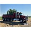 Image 2 : 2014 PETERBILT 367 TRI DRIVE DUMP TRUCK