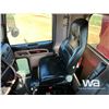 Image 7 : 2014 PETERBILT 367 TRI DRIVE DUMP TRUCK