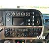 Image 9 : 2014 PETERBILT 367 TRI DRIVE DUMP TRUCK
