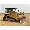 Image 2 : 2004 CATERPILLAR D6N LGP CRAWLER DOZER