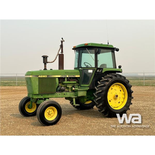 1980 JOHN DEERE 4240 TRACTOR
