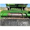 Image 16 : JOHN DEERE TURBO 8820 COMBINE