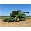 Image 1 : JOHN DEERE TURBO 8820 COMBINE