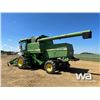 Image 4 : JOHN DEERE TURBO 8820 COMBINE