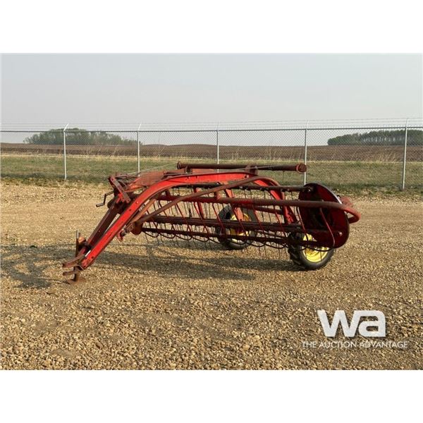 MASSEY FERGUSON 36 HAY RAKE