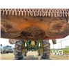 Image 22 : JOHN DEERE 650 MFD UTILITY TRACTOR