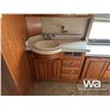Image 31 : 2004 MONACO DYNASTY 42 FT. T/A MOTORHOME