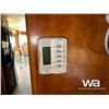 Image 34 : 2004 MONACO DYNASTY 42 FT. T/A MOTORHOME