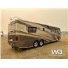 Image 3 : 2004 MONACO DYNASTY 42 FT. T/A MOTORHOME