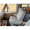 Image 8 : 1986 FORD CORSAIR SUPREME 26 FT. CUTAWAY MOTORHOME