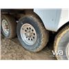 Image 31 : 2006 VICTORY LANE 38FT. TRI/A 5TH WHEEL TOY HAULER