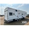 Image 3 : 2006 VICTORY LANE 38FT. TRI/A 5TH WHEEL TOY HAULER
