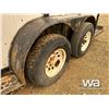 Image 16 : 1994 CM 3 HORSE T/A BUMPER PULL TRAILER