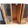 Image 5 : OAK CURIO CABINETS 2 PCS
