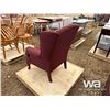 Image 4 : RED CHAIR